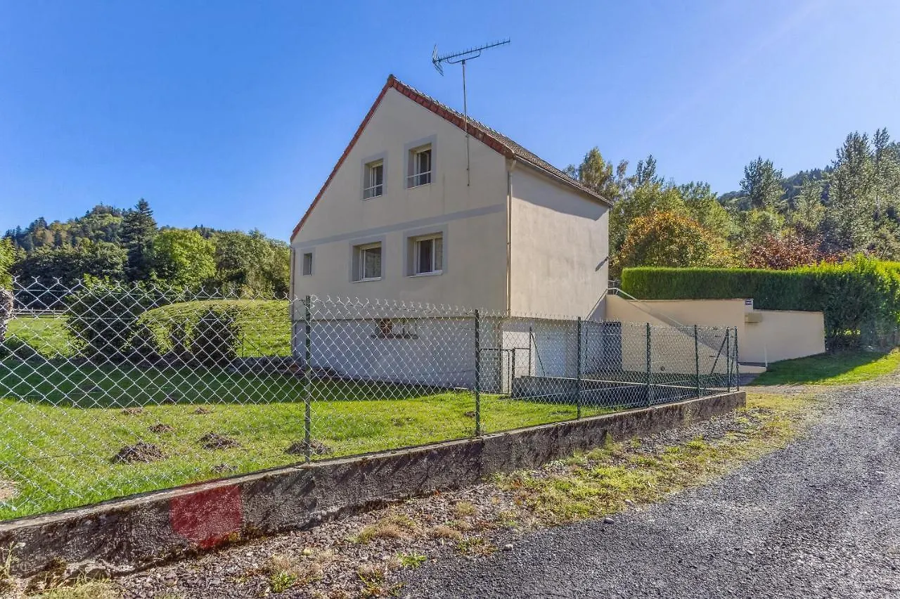 Le Bas Mont-Dore La Bourboule Apartment